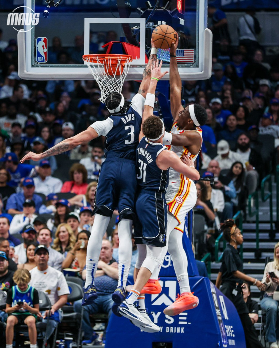 达拉斯独行侠迎CBA常规赛关键赛；国际比赛日豪取连胜；话题不断；阵容厚度经受考验的简单介绍